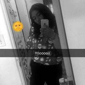 Meet your Posher, Mayra